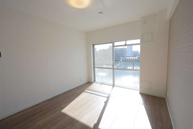 秀和大森レジデンス 洋室①