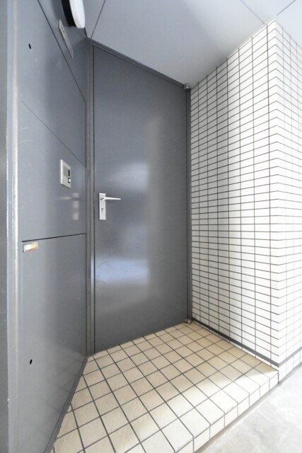 グランドメゾン目黒南 玄関