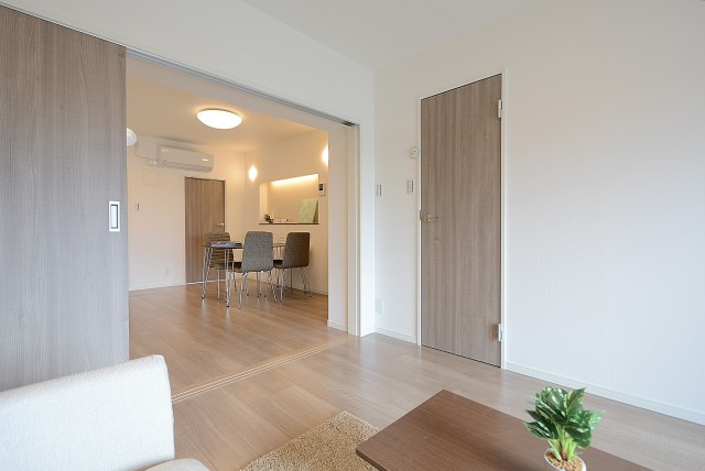 給田西住宅 LD～洋室①