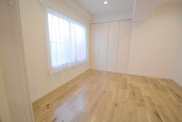 上野ダイカンプラザ