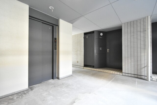 グランドメゾン目黒南 玄関