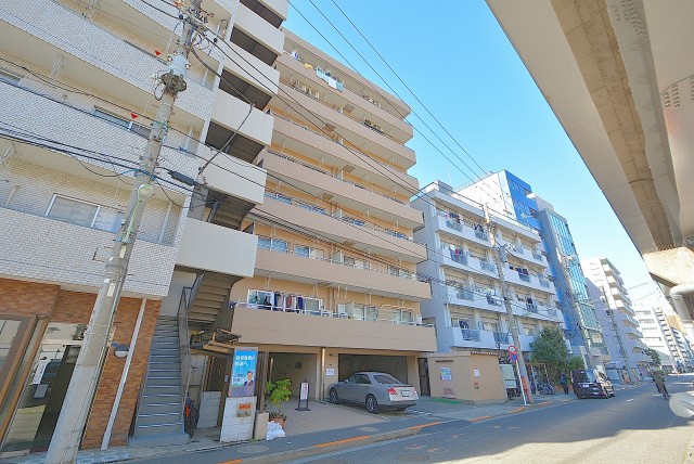 ファミネス大森 外観