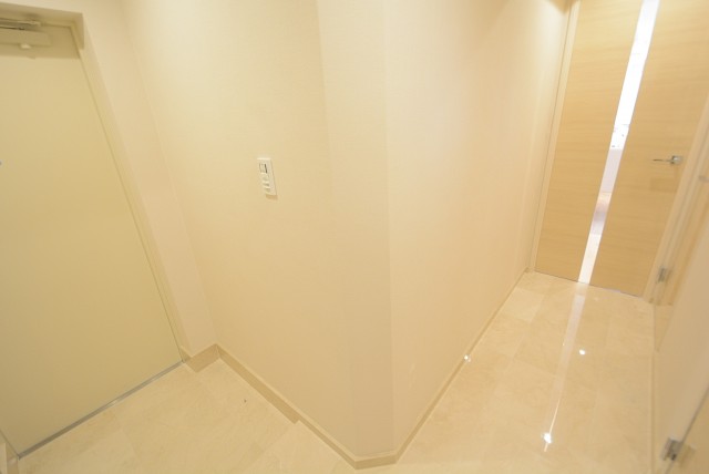 入谷アムフラット 廊下