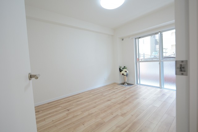 上野ダイカンプラザ