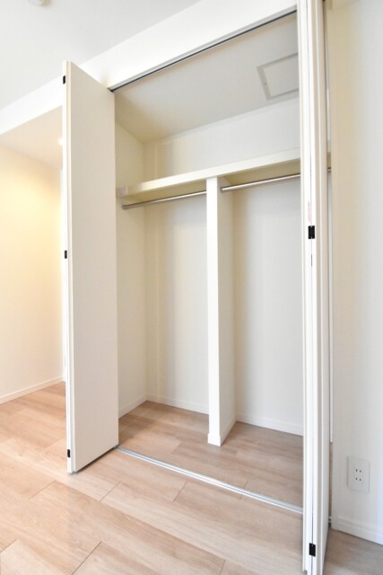 グランドメゾン目黒南 洋室2