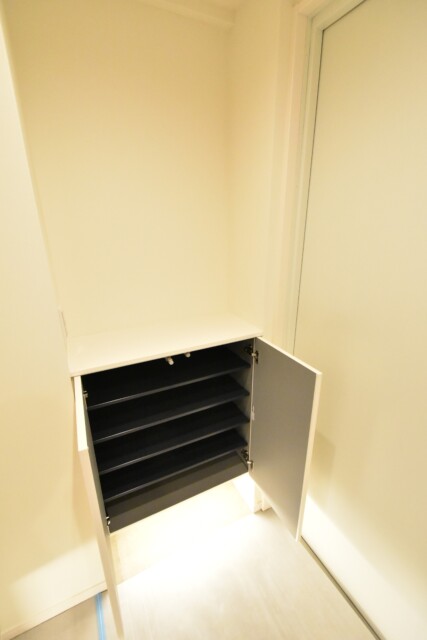 グランドメゾン目黒南 玄関