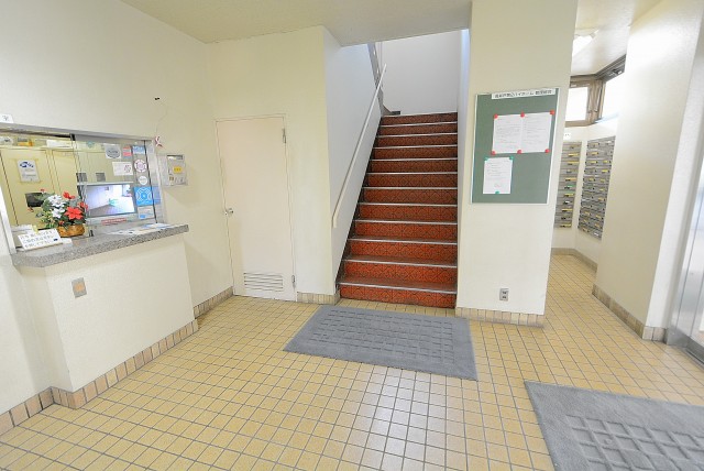 上高井戸第二ハイホーム　エントランス