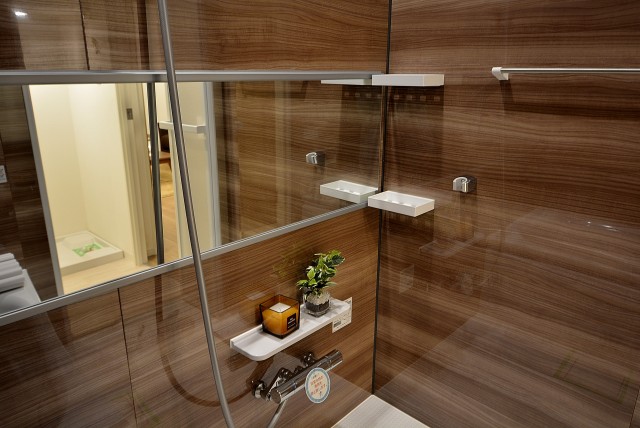 メゾンド―ル代々木 バス