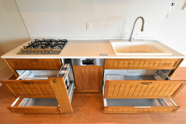 日商岩井田園調布マンション キッチン