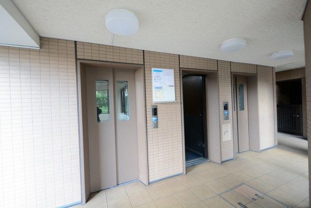 WISE222 エントランス