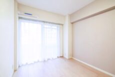 ファミネス大森 洋室