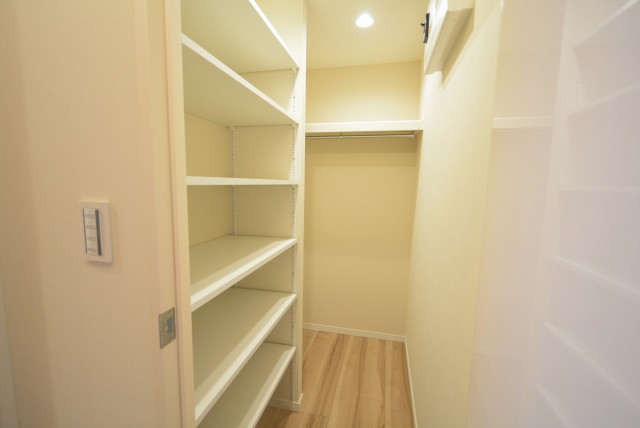 グランドメゾン目黒南 ウォークインクローゼット