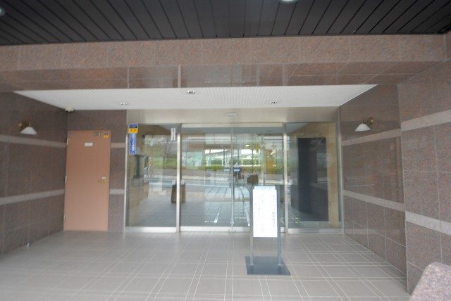 新宿御苑サニーコート 外観