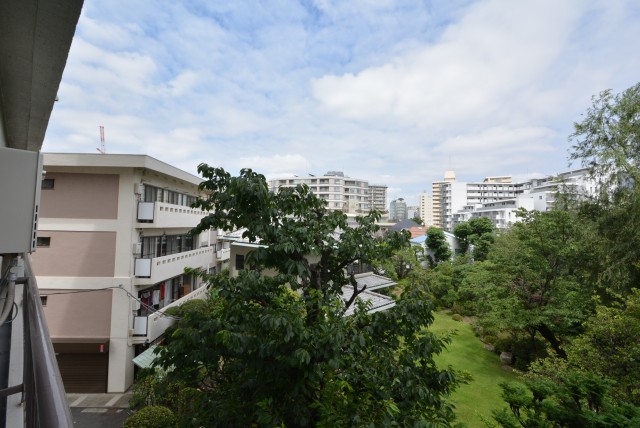 ヴィラロイヤル東中野 バルコニー