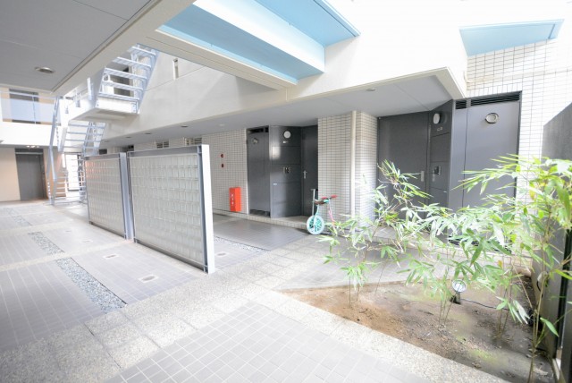 グランドメゾン目黒南 エントランス