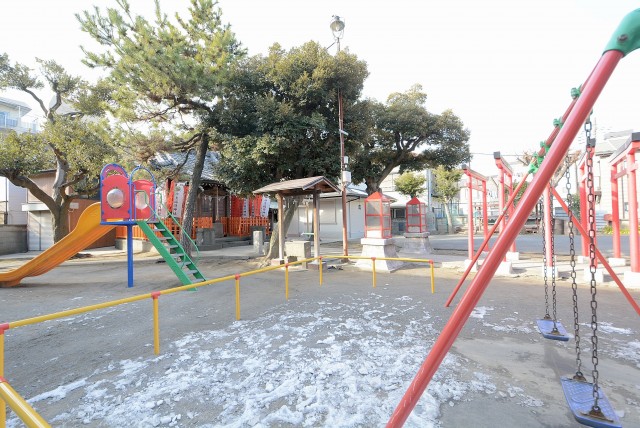 南六郷ビューハイツ 前_公園