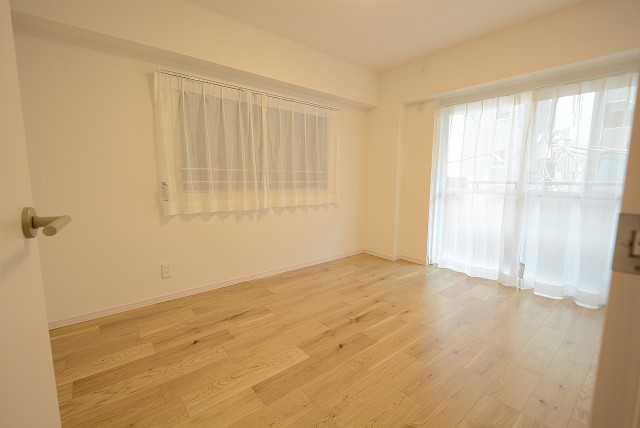 上野ダイカンプラザ