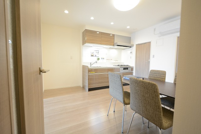 給田西住宅 LD～洋室①