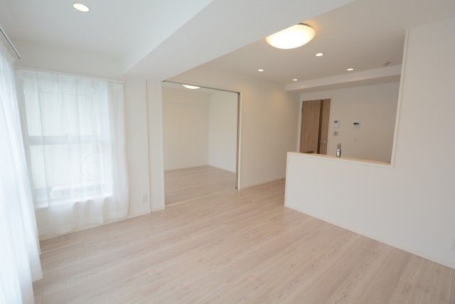 ヴィラロイヤル東中野 リビング・ダイニング