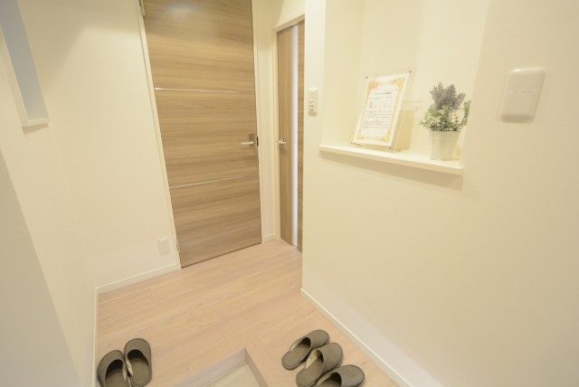 キャッスルマンション荒木町 1 玄関