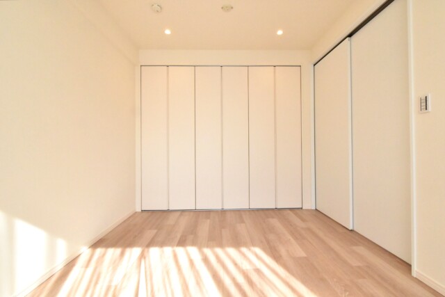 グランドメゾン目黒南 洋室1