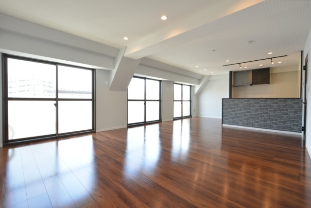 幡ヶ谷YMビル LDK