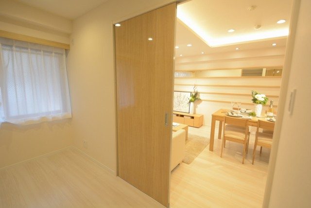 ライオンズガーデン幡ヶ谷 洋室