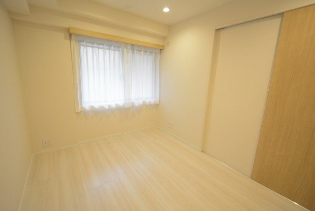 ライオンズガーデン幡ヶ谷 洋室