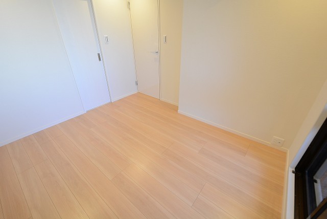 朝日クレス・パリオ西落合 洋室③