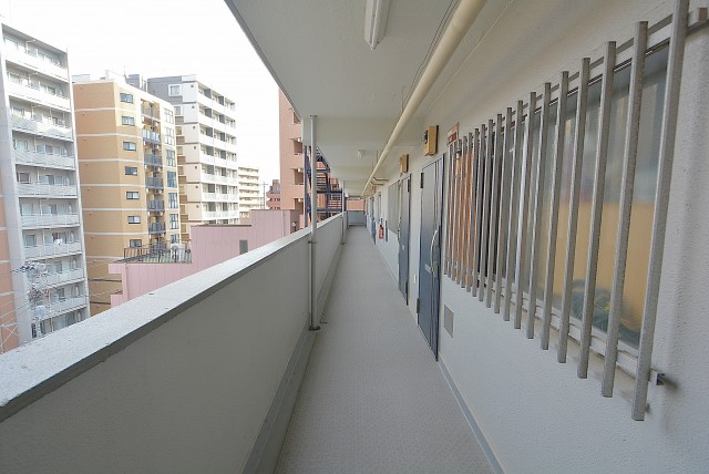 新大橋永谷マンション　外廊下