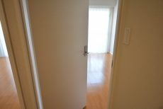 サンライズ上馬 洋室3