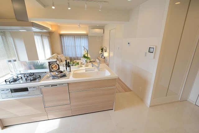 春日ビューハイツ キッチン