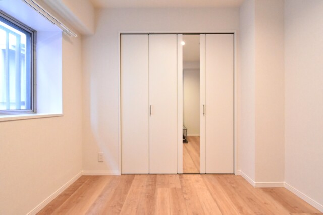 経堂ヒミコセラン 洋室1