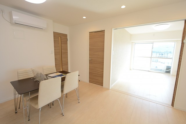 目白ハイビル 洋室5.8