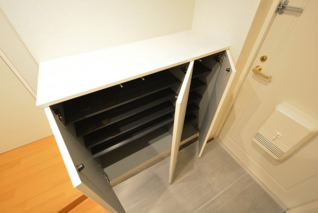 サンライズ上馬 玄関