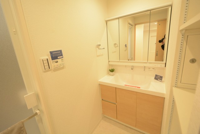 ファミール浜園 2 洗面