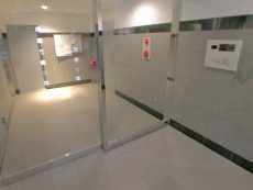 カインドステージ エントランス