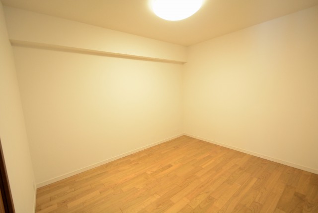 ファミール浜園 14 洋室６