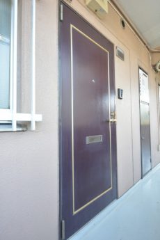 サンライズ上馬 玄関