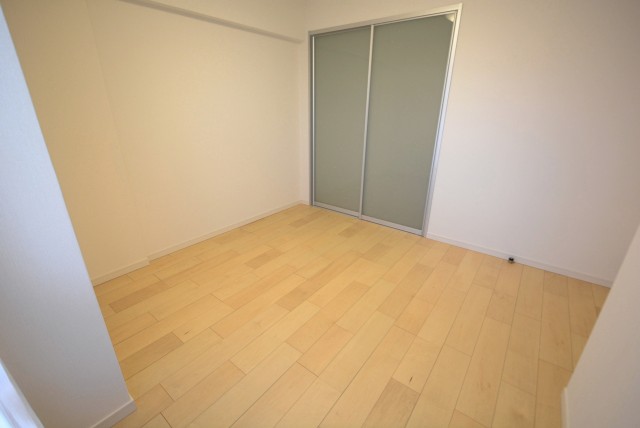 ミオカステーロ雪ヶ谷アルテパラッツォ 洋室2_6