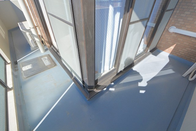 朝日クレス・パリオ西落合 バルコニー