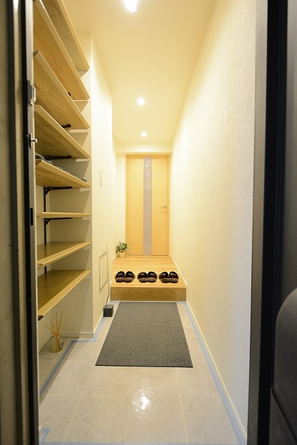 メゾンドール高田馬場 玄関