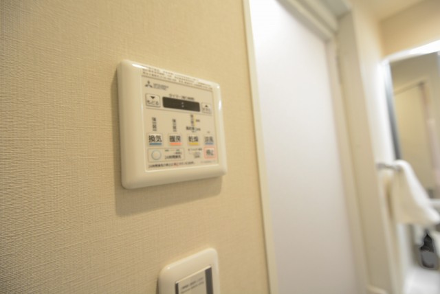 幡ヶ谷YMビル バス