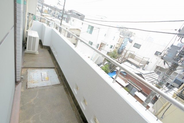 幡ヶ谷YMビル バルコニー