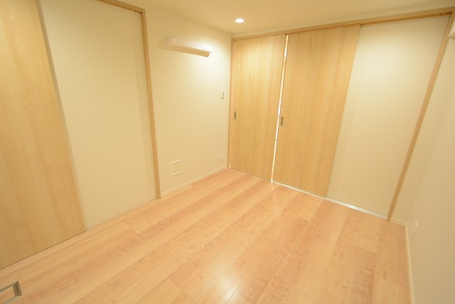 メゾンドール高田馬場 洋室①