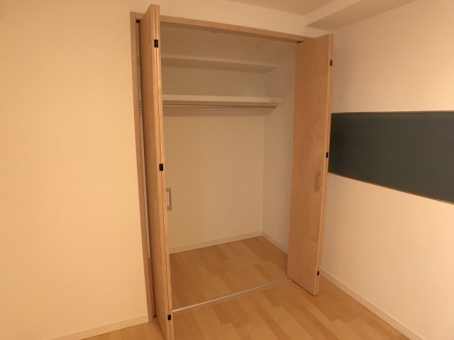 カーサ田原町 洋室③