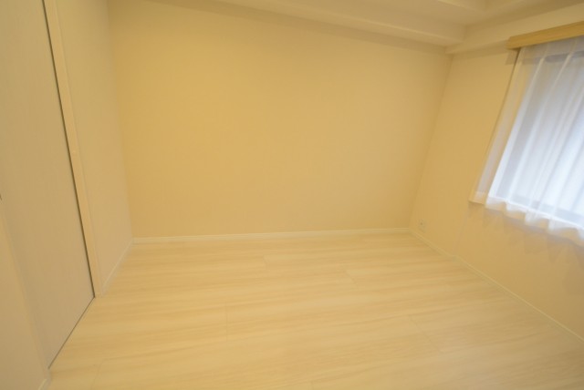 ライオンズガーデン幡ヶ谷 洋室