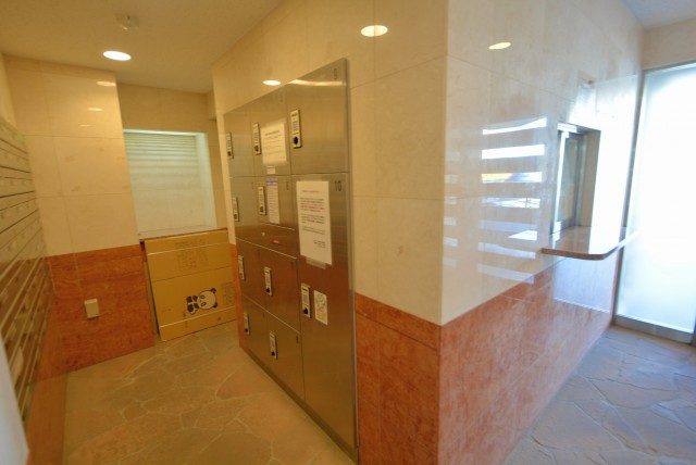 メインステージ高井戸 エントランス