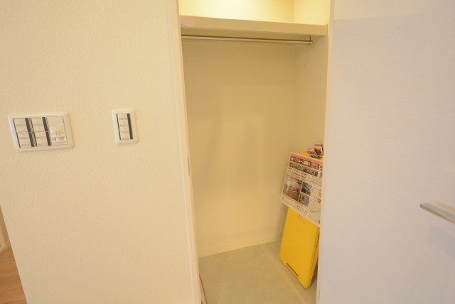 幡ヶ谷YMビル 玄関