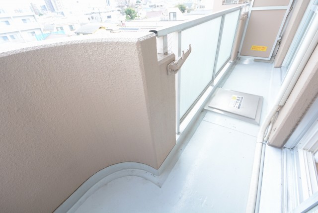 サンライズ上馬マンション バルコニー